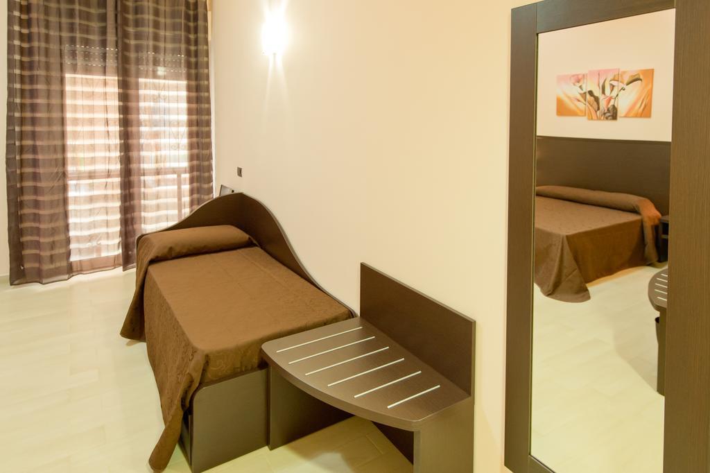 B&B Rocca Dei Fiori Шака Екстериор снимка