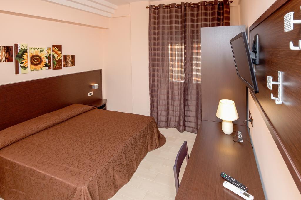 B&B Rocca Dei Fiori Шака Екстериор снимка