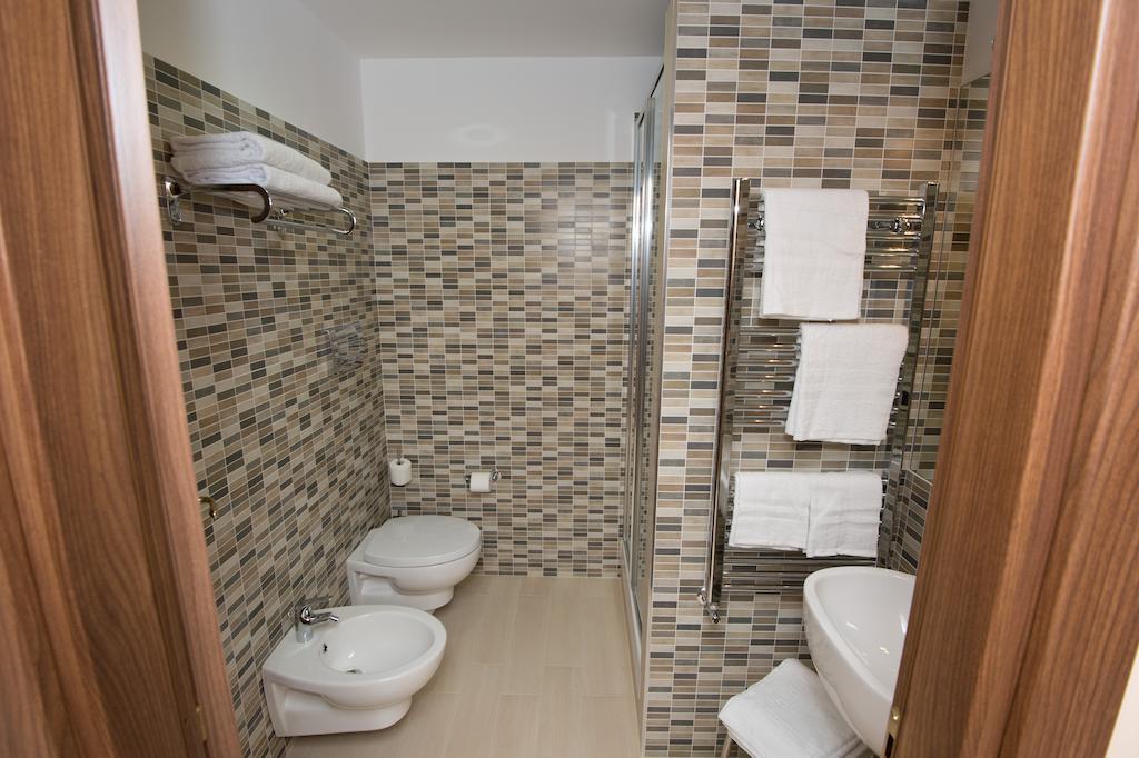 B&B Rocca Dei Fiori Шака Стая снимка