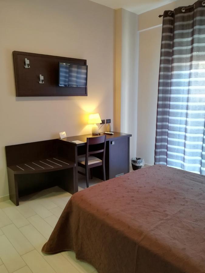 B&B Rocca Dei Fiori Шака Екстериор снимка