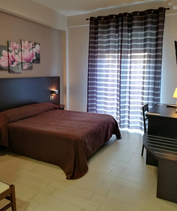 B&B Rocca Dei Fiori Шака Екстериор снимка